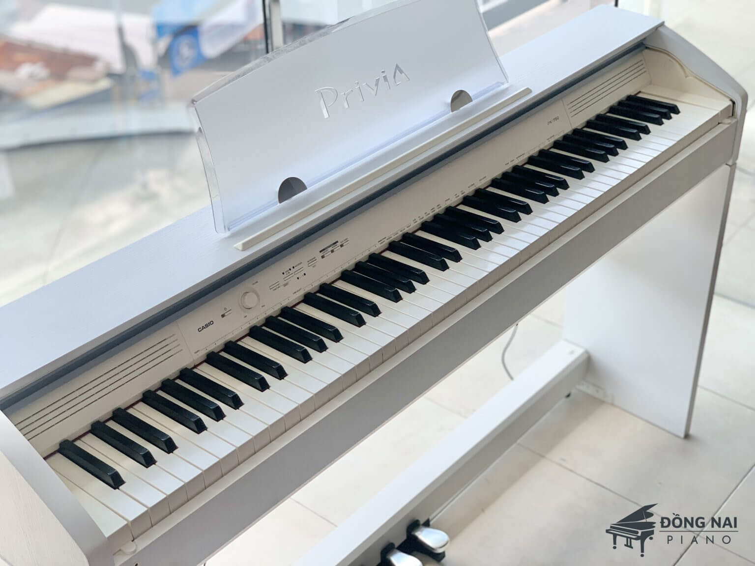 casio px750