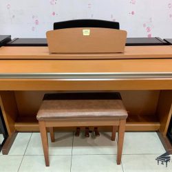 Đàn Piano Điện Yamaha CLP-220 1 Yamaha CLP 170C