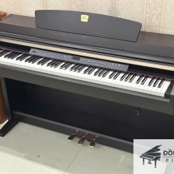 Yamaha CLP-230