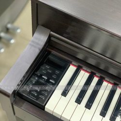 dan-piano-yamaha-clp-545