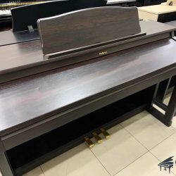 Đàn Piano Điện Roland KR-570 2 Piano-dien-roland-kr570
