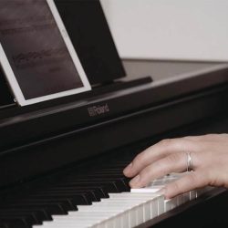 Đàn Piano điện Roland RP-102 2 piano-dien-roland-rp102