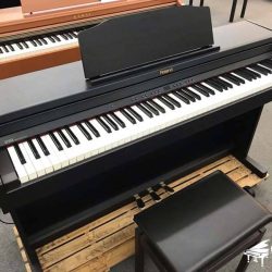 piano-roland-rp-401r