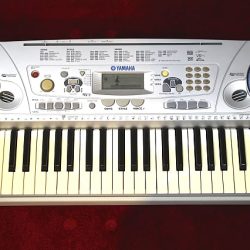 Dan organ Yamaha PSR 275 2