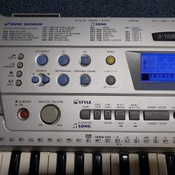 Đàn organ Yamaha PSR-290 3 Dan organ Yamaha PSR 290 3