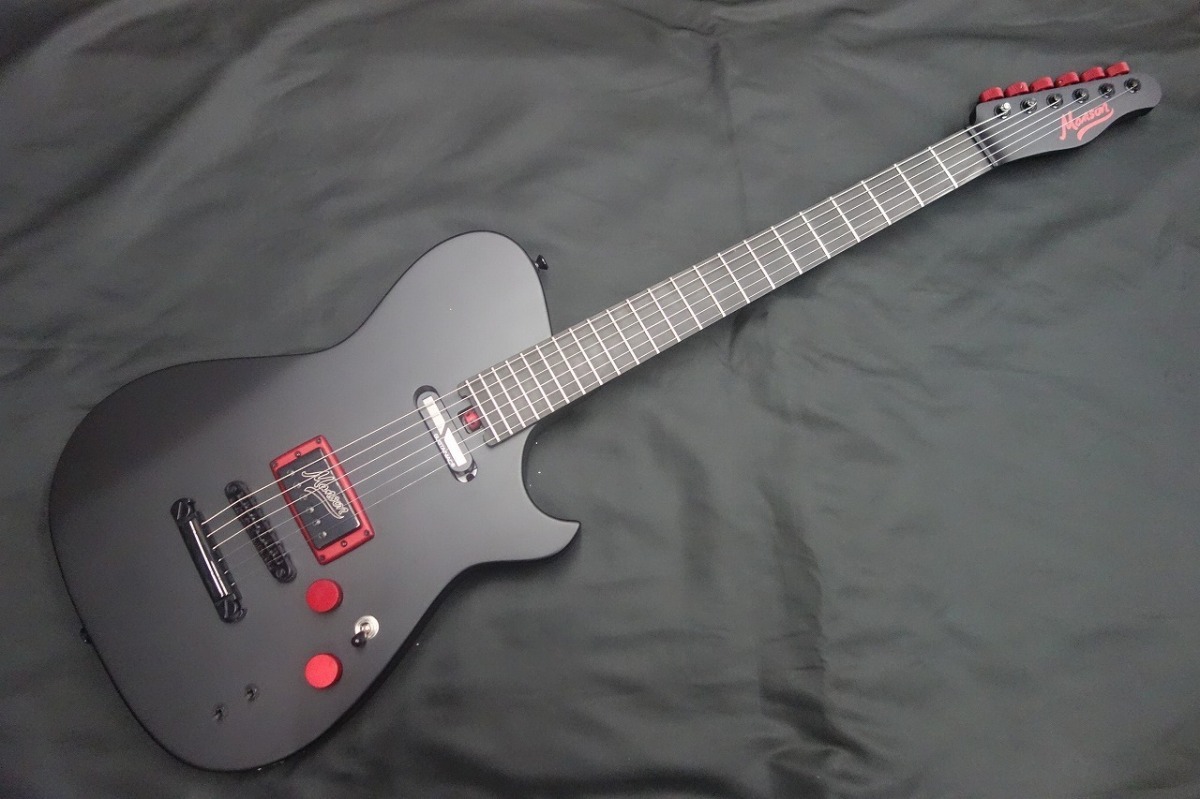 Yamaha Manson MB-I-guitar