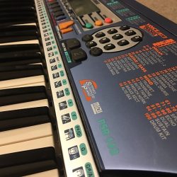 Đàn organ Yamaha PSR-140 và PSR-140PC 2 PSR 140 2
