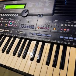 Đàn organ Yamaha PSR-2700 5 PSR 2700 4