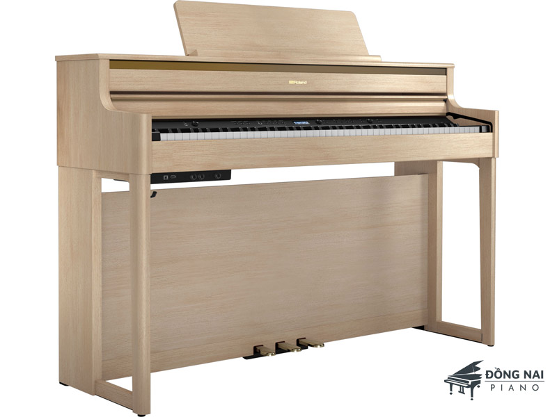 Roland_hp704
