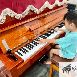 Đàn Piano Cơ Yamaha W104 1 Dan Piano Co Yamaha W104
