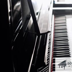 Đàn Piano Cơ Yamaha UX30BL 5 Piano Co Yamaha UX30BL