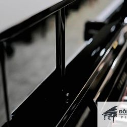 Đàn Piano Cơ Yamaha UX1 2 Piano Yamaha UX1