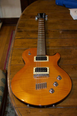 Yamaha AES-620-guitar