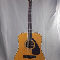 Đàn Guitar Yamaha L-10