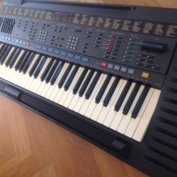 Đàn organ Yamaha PSR-4500 2 psr 4500 1