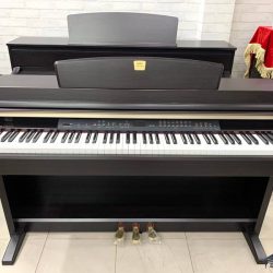 Đàn Piano Điện Yamaha CLP-240 4 Yamaha CLP-240R
