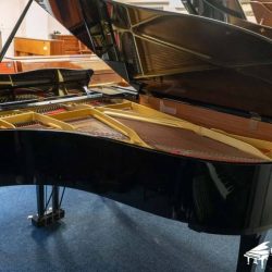 YAMAHA C5B 1 GRAND YAMAHA C5B