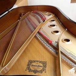 Grand Piano Yamaha C7E