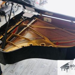 PIANO GRAND YAMAHA C3B 1