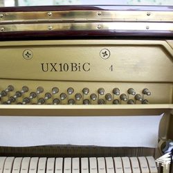 Đàn Piano Cơ Yamaha UX10BiC 2 UX10BiC