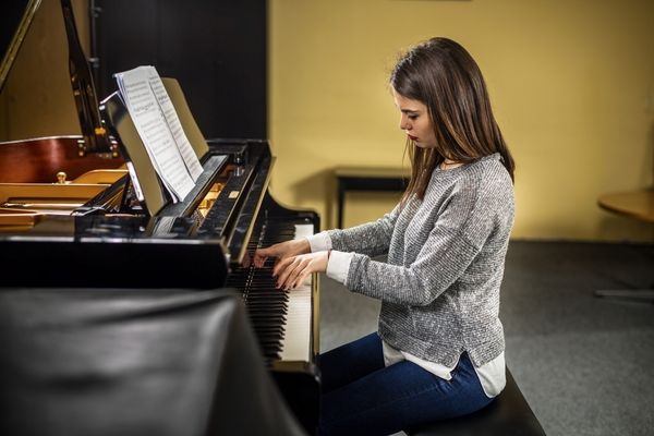 do tuoi tot nhat de hoc piano
