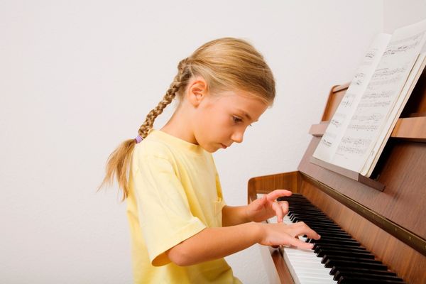 hoc piano
