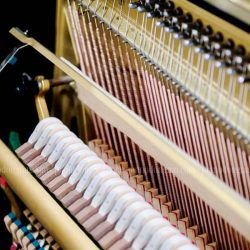 Đàn Piano Cơ Yamaha YUX 4 piano yamaha yux