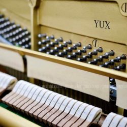 Đàn Piano Cơ Yamaha YUX 3 yux