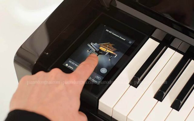 dan-piano-kawai-ca99-Display