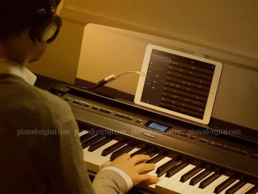 dan-piano-yamaha-p515
