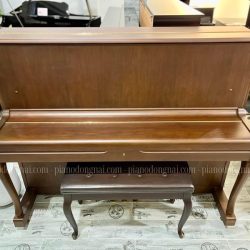 Đàn Piano Cơ Yamaha W110BC 2 Đàn piano upright dòng đàn được ưa chuộng hiện nay