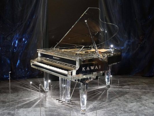 Dan Piano Crystal