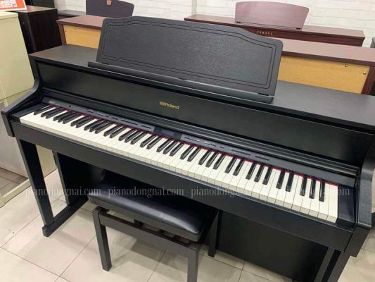 Dan Piano dien Roland HP 605