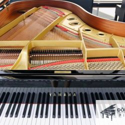 YAMAHA G5A 8 DAN GRAND PIANO